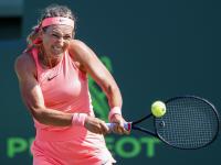 28圈-阿扎伦卡连续十五场比赛得分超过挺进下一轮，勇士挑战极限！的简单介绍